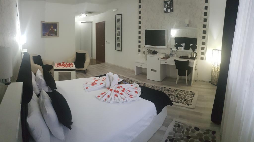 Abi Hotel Prizren Exterior photo